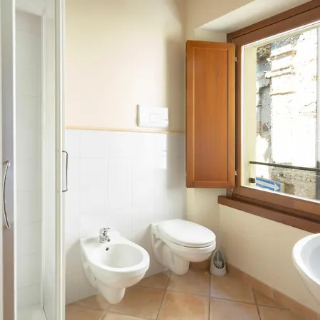 Casa Nini By Garda Facilities Appartement
