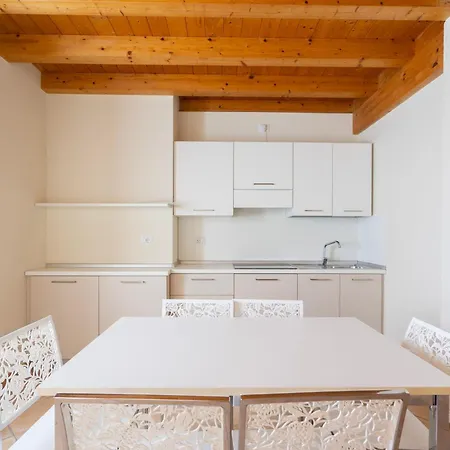 Casa Nini By Garda Facilities Appartement Manerba del Garda