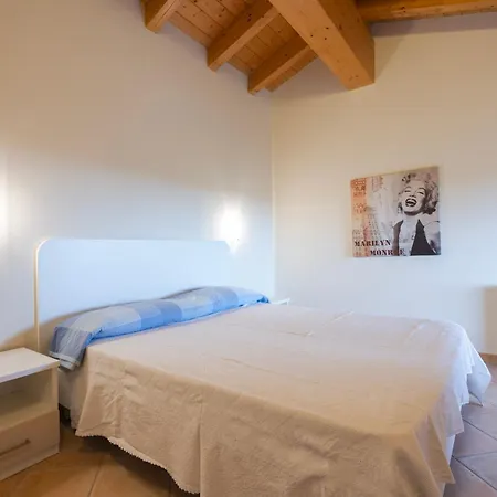 Casa Nini By Garda Facilities Appartement Manerba del Garda
