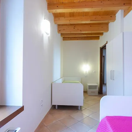 Casa Nini By Garda Facilities Appartement