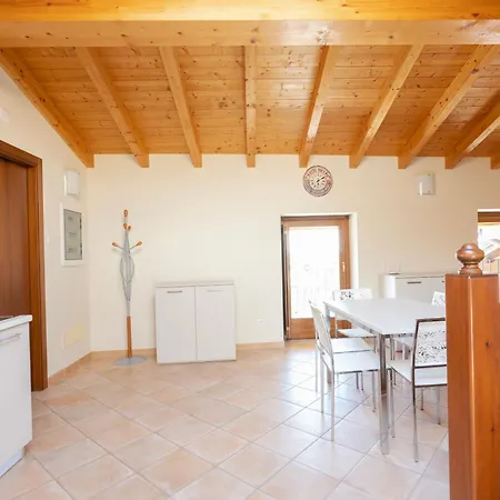 Casa Nini By Garda Facilities Appartement Manerba del Garda